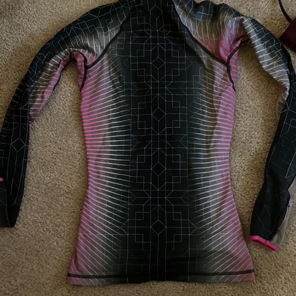 Nike zip up - Picture 2 of 2